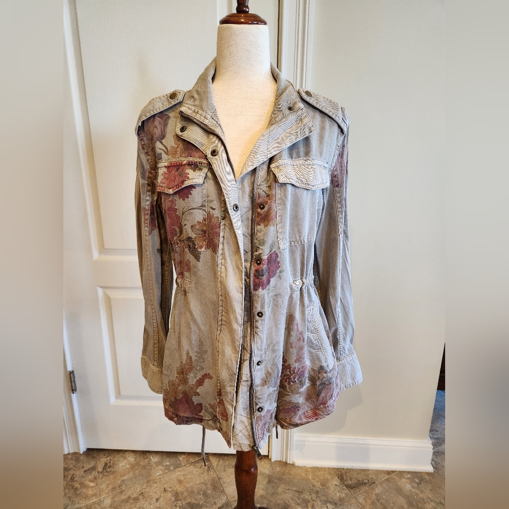 Sundance Floral Utility Jacket - Cream and Pink